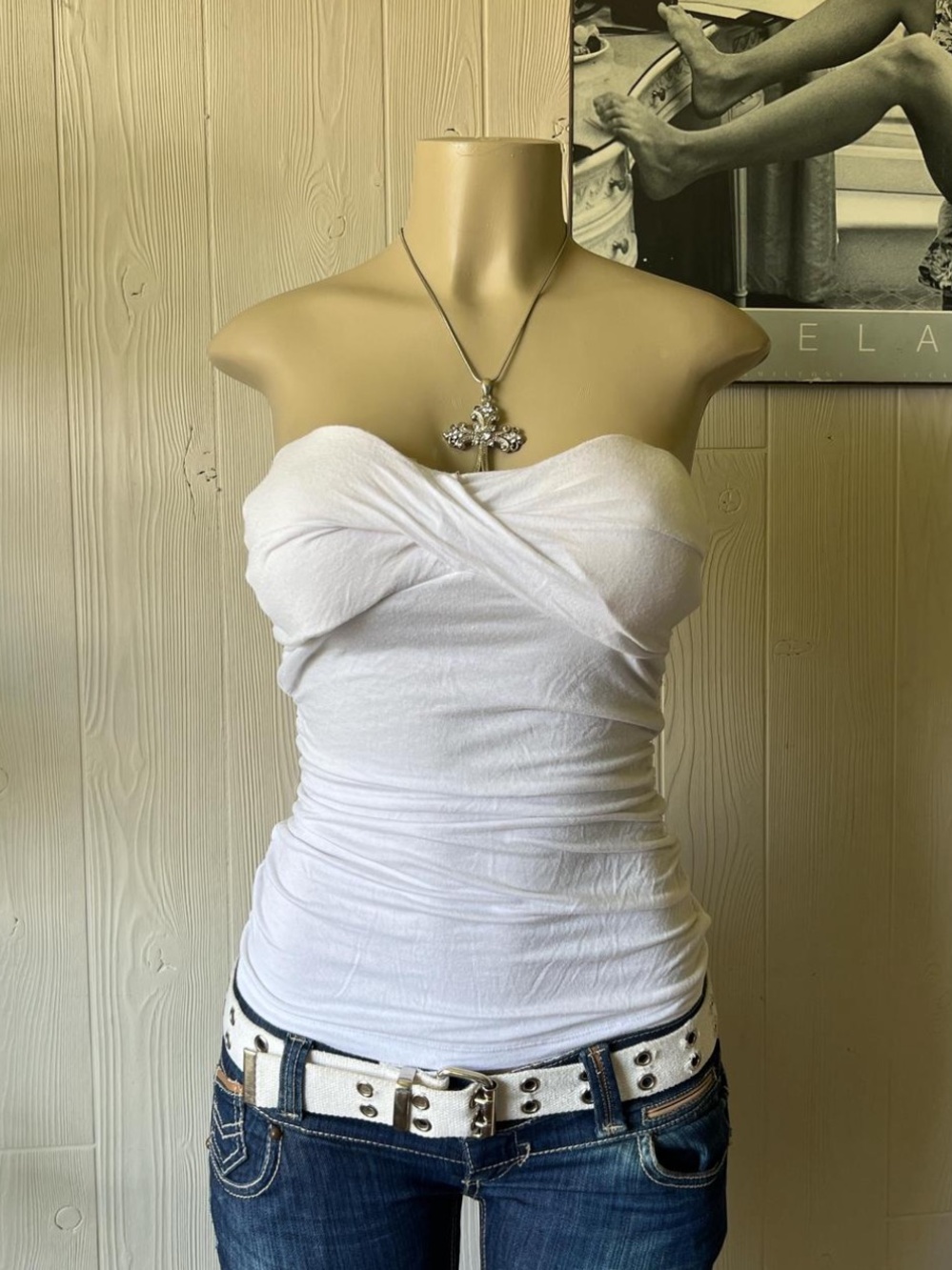 Sweetheart Y2K 2000s Strapless White Tube Top